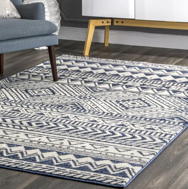 Banded Geometric Rug