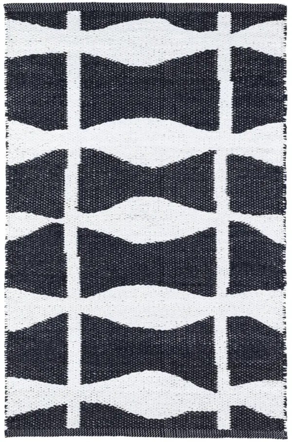 Circuit Handwoven Indoor/Outdoor Rug