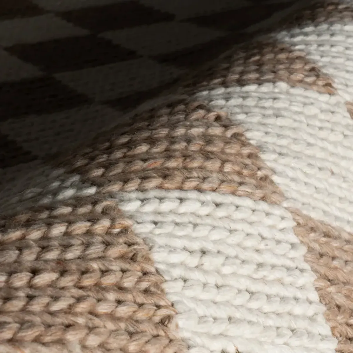 Hazina Modern Checkered Rug