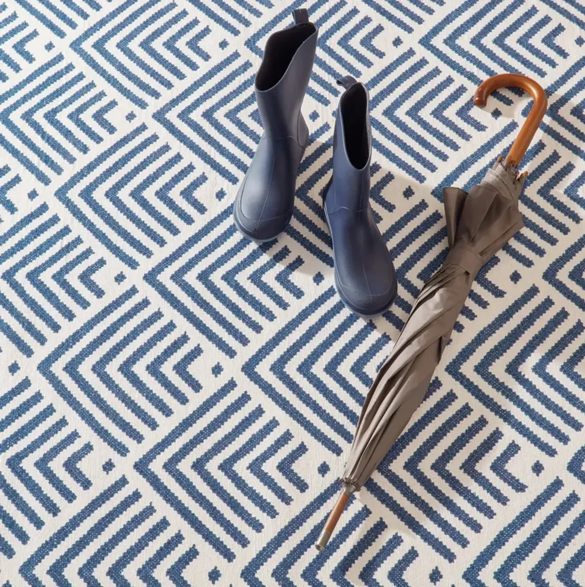 Cleo Machine Washable Rug