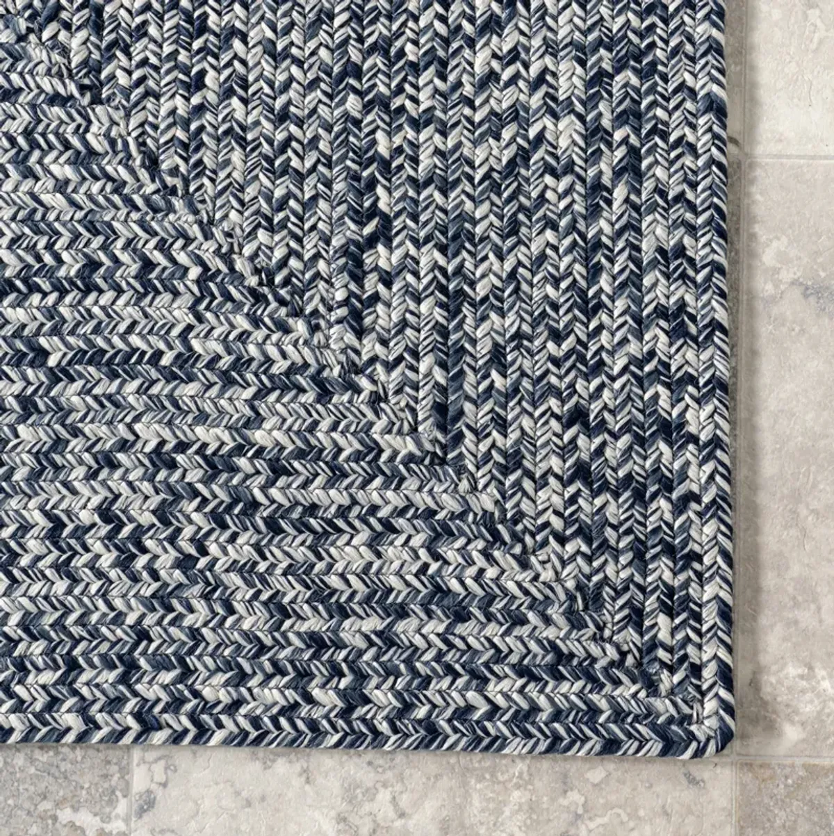 Everywhere Hand-Braided Indoor/Outdoor Rug