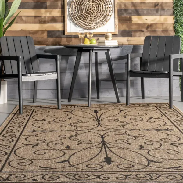 Indoor/Outdoor Krem Rug