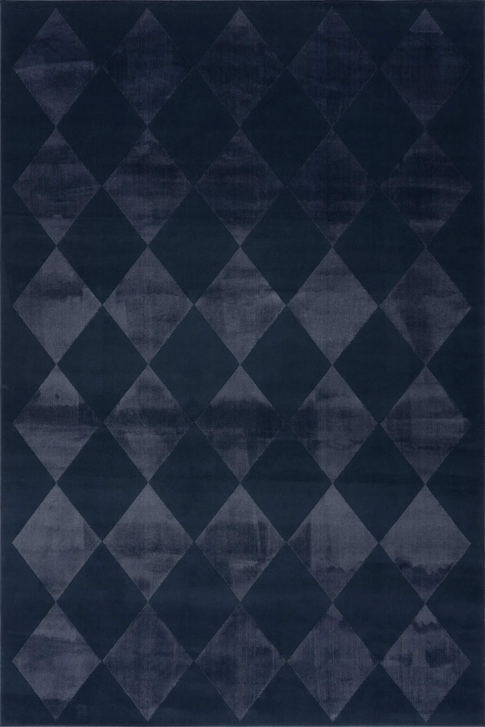 Mynra Modern Diamond Washable Rug