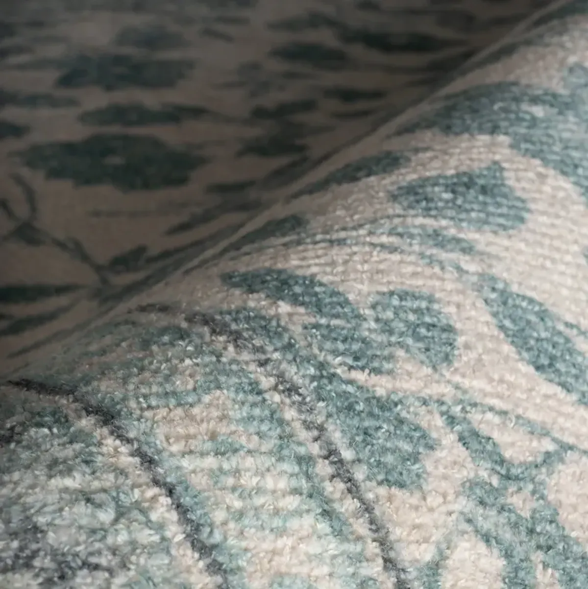 Botanica Hand-Tufted Botanical Wool-Blend Rug