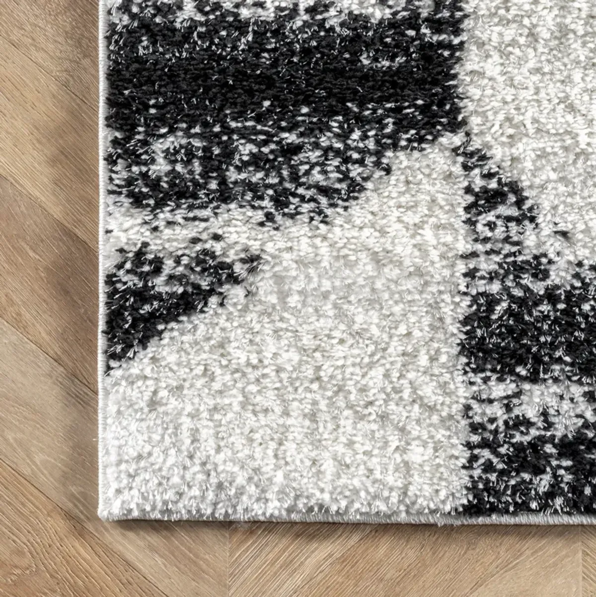Faded Herringbone Shag Rug