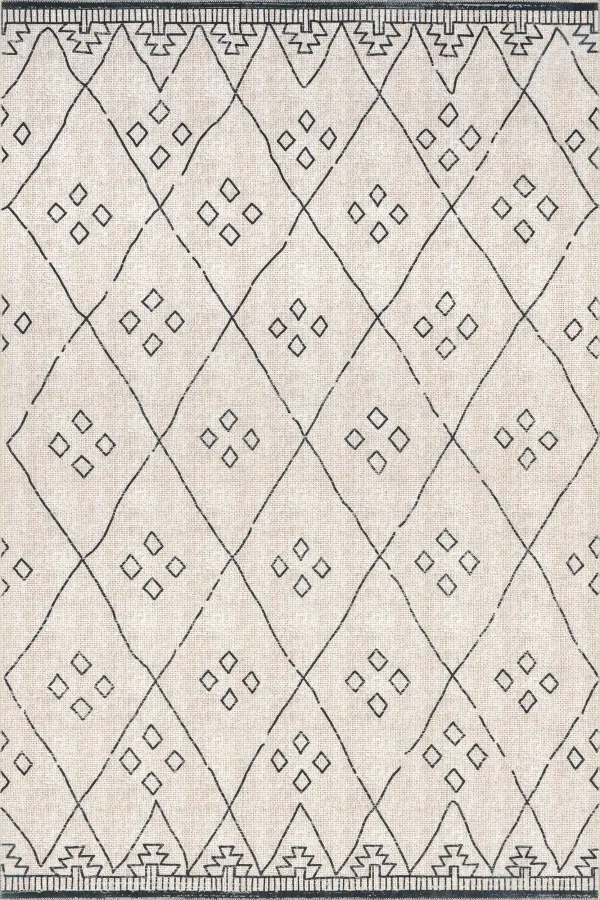 Magdalena Diamond Geometric Rug