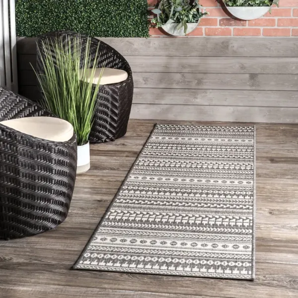 Aztec Bands Indoor/Outdoor Rug