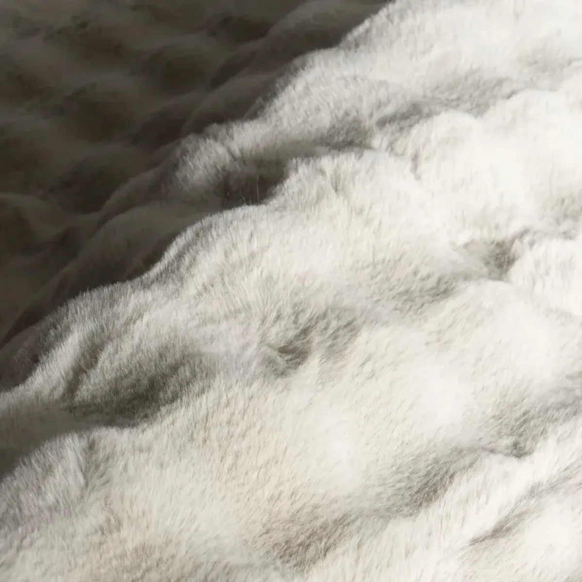 Ivana Checkered Plush Cloud Washable Rug