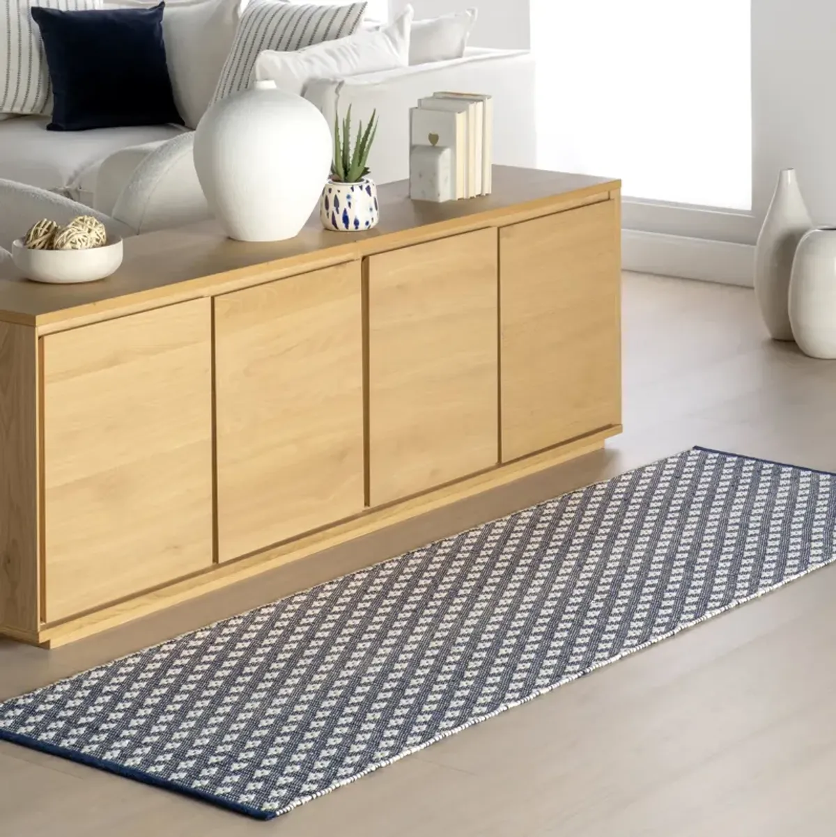 Dainty Diamond Handwoven Cotton Rug