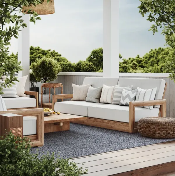 Everywhere Hand-Braided Indoor/Outdoor Rug