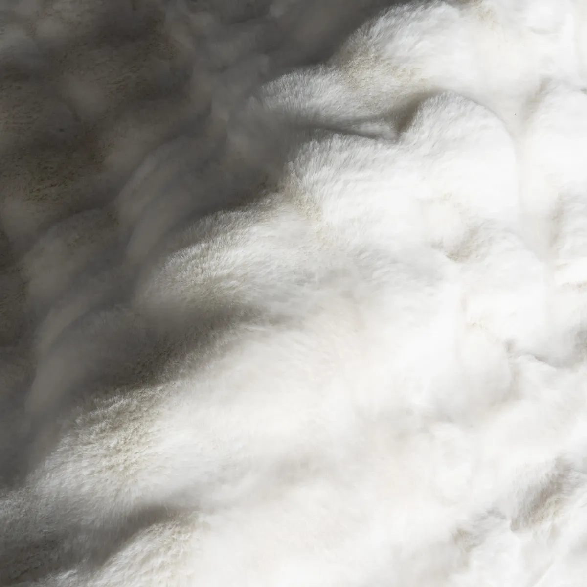 Ivana Checkered Plush Cloud Washable Rug
