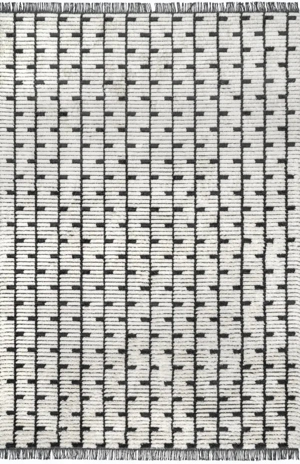 Angela Vine Fringed Rug