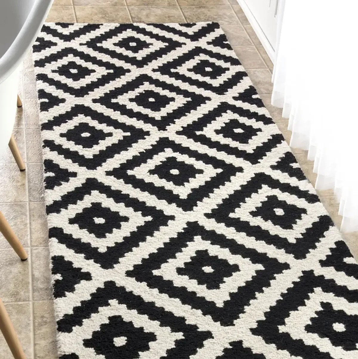 Scandinavia Diamond Rug