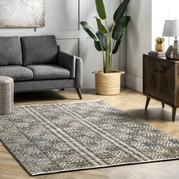 May Diamond Lattice Rug