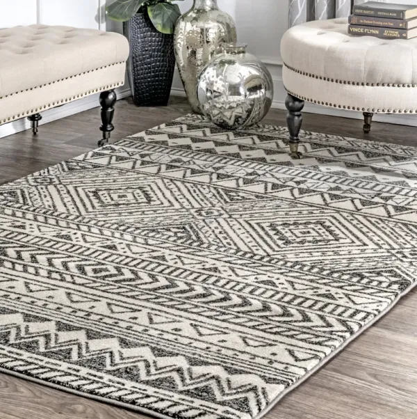 Banded Geometric Rug