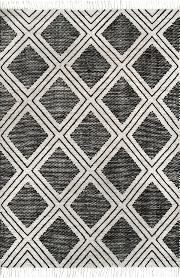 Crosshatched Diamonds Rug