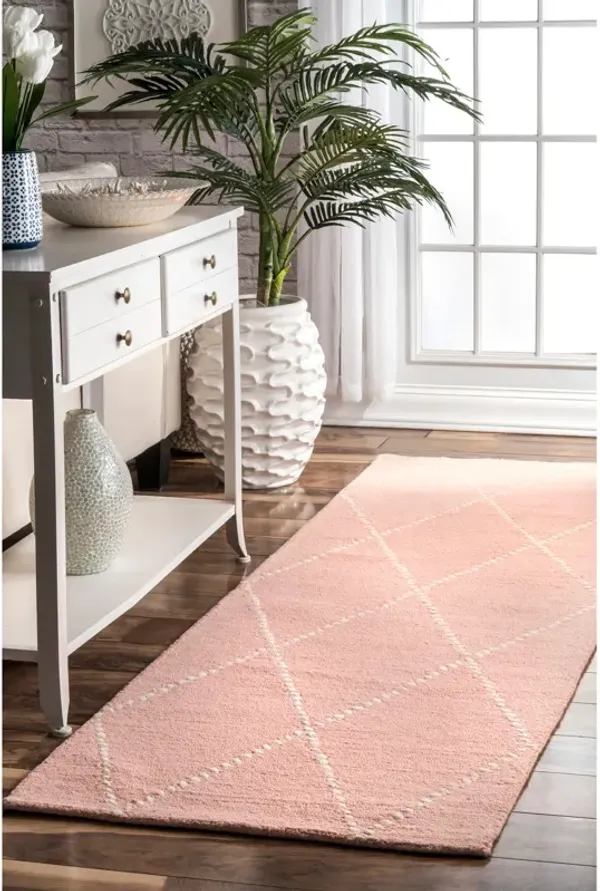 Dotted Diamond Trellis Nursery Rug