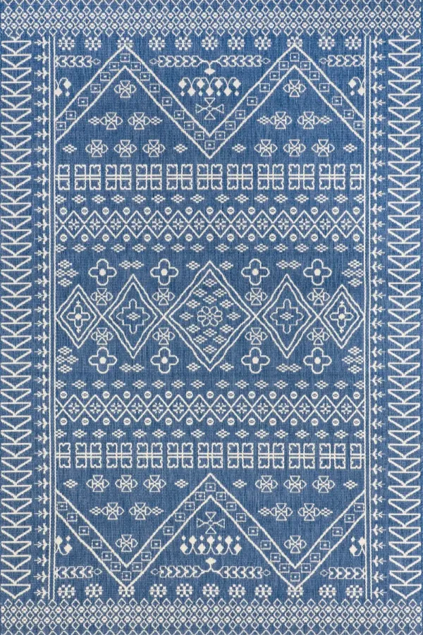 Diamond Bordered Indoor/Outdoor Rug