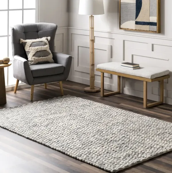 Sutton Solid Chevron Rug