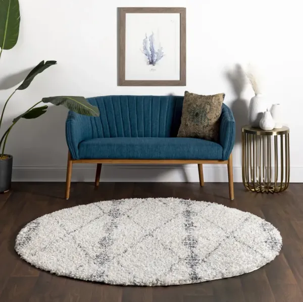 Diamond Band Tassel Rug