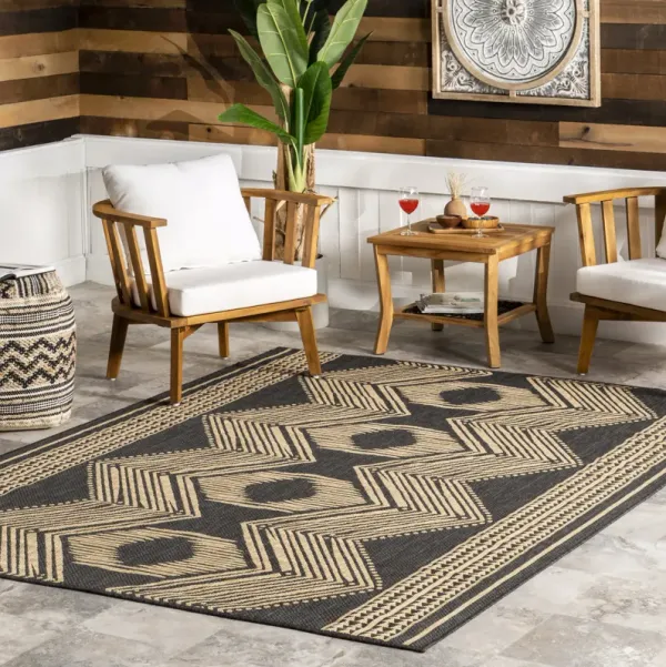 Iris Totem Indoor/Outdoor Flatweave Rug