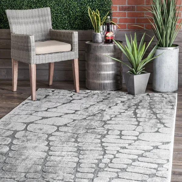Raised Stoneway Indoor/Outdoor Rug