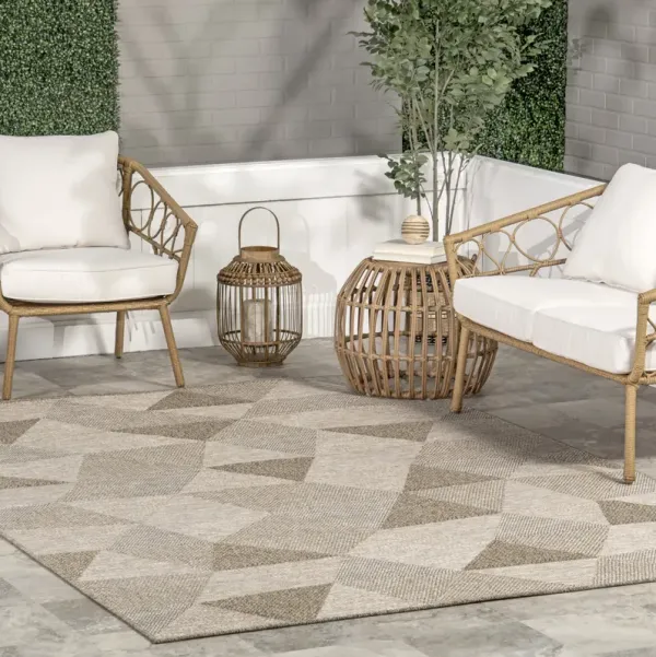 Gertrudis Geometric Tessellated Indoor/Outdoor Rug