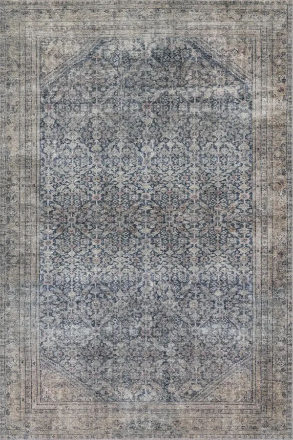 Zella Vintage & Distressed Washable Rug