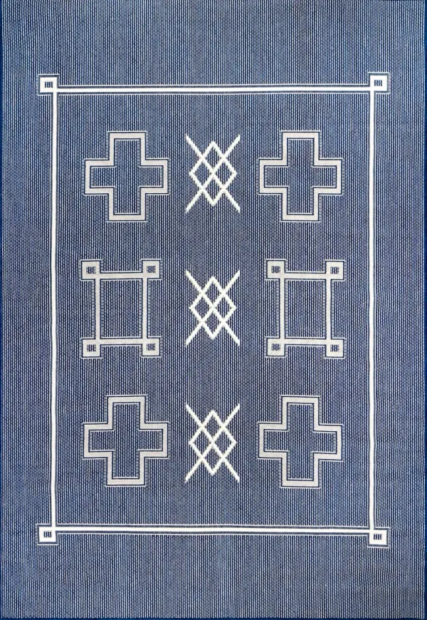 Simple Heraldry Indoor/Outdoor Flatweave Rug
