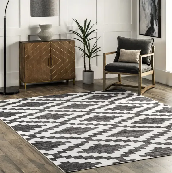 Natalie Washable Diamond Rug