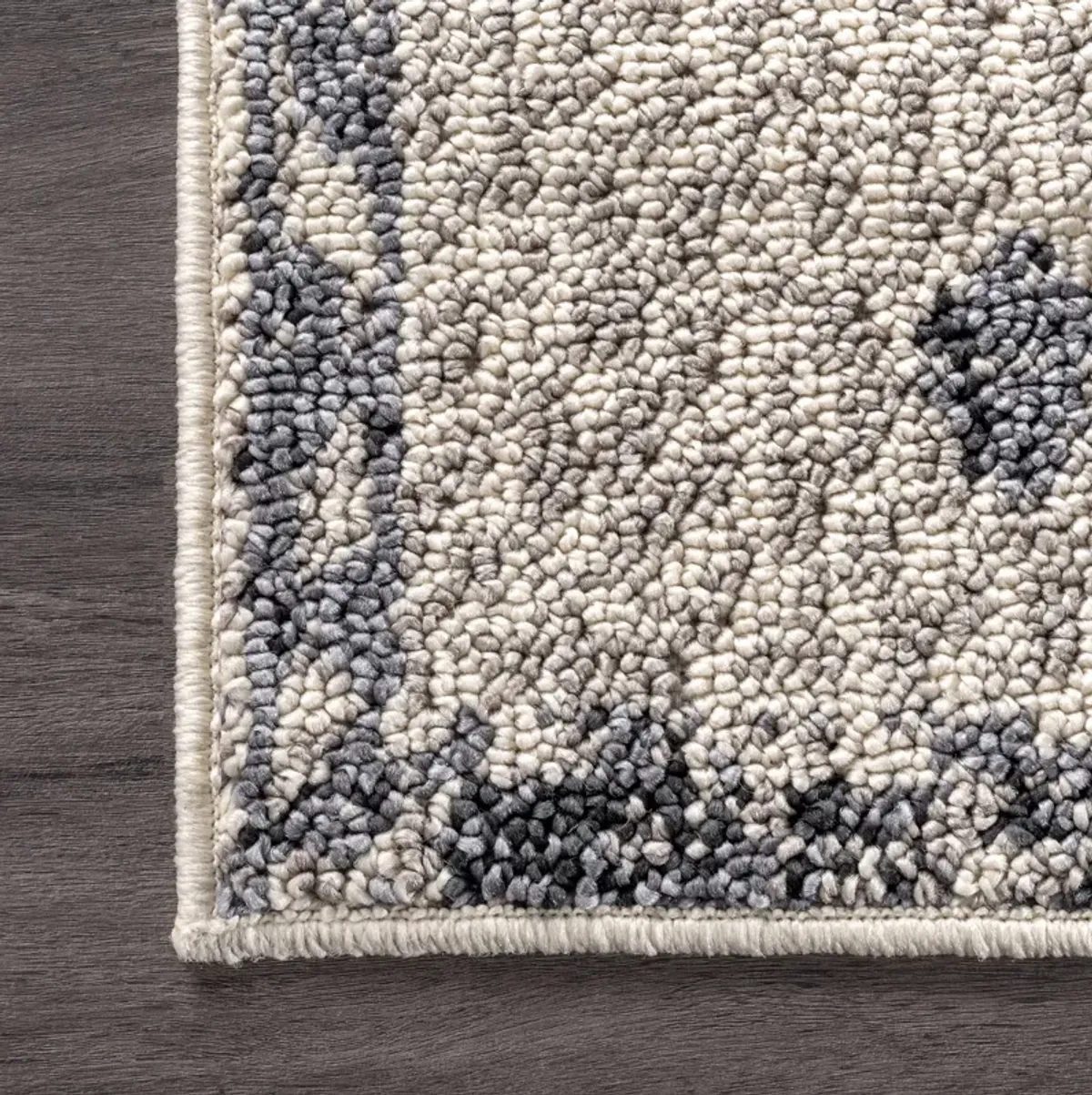 Dotted Trellis Rug