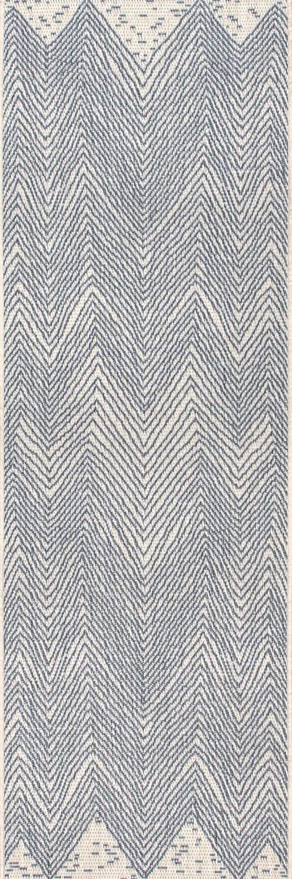 Wavy Chevron Indoor/Outdoor Rug