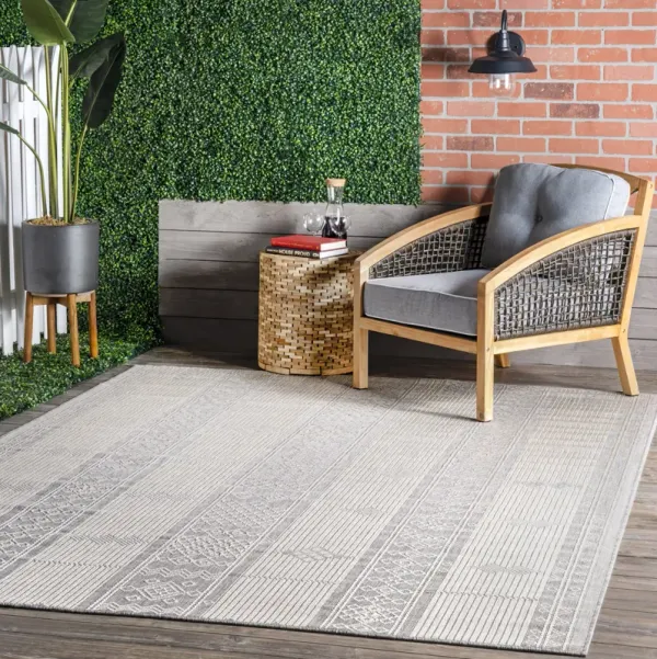Banded Indoor/Outdoor Flatweave Rug