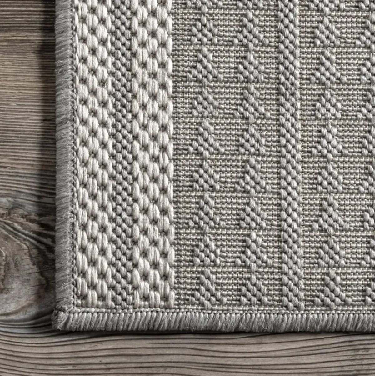 Iris Totem Indoor/Outdoor Flatweave Rug