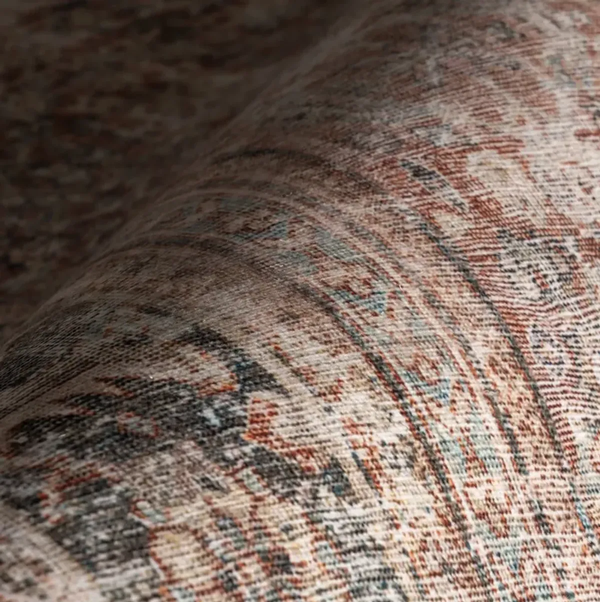 Petunia Medallion Washable Rug