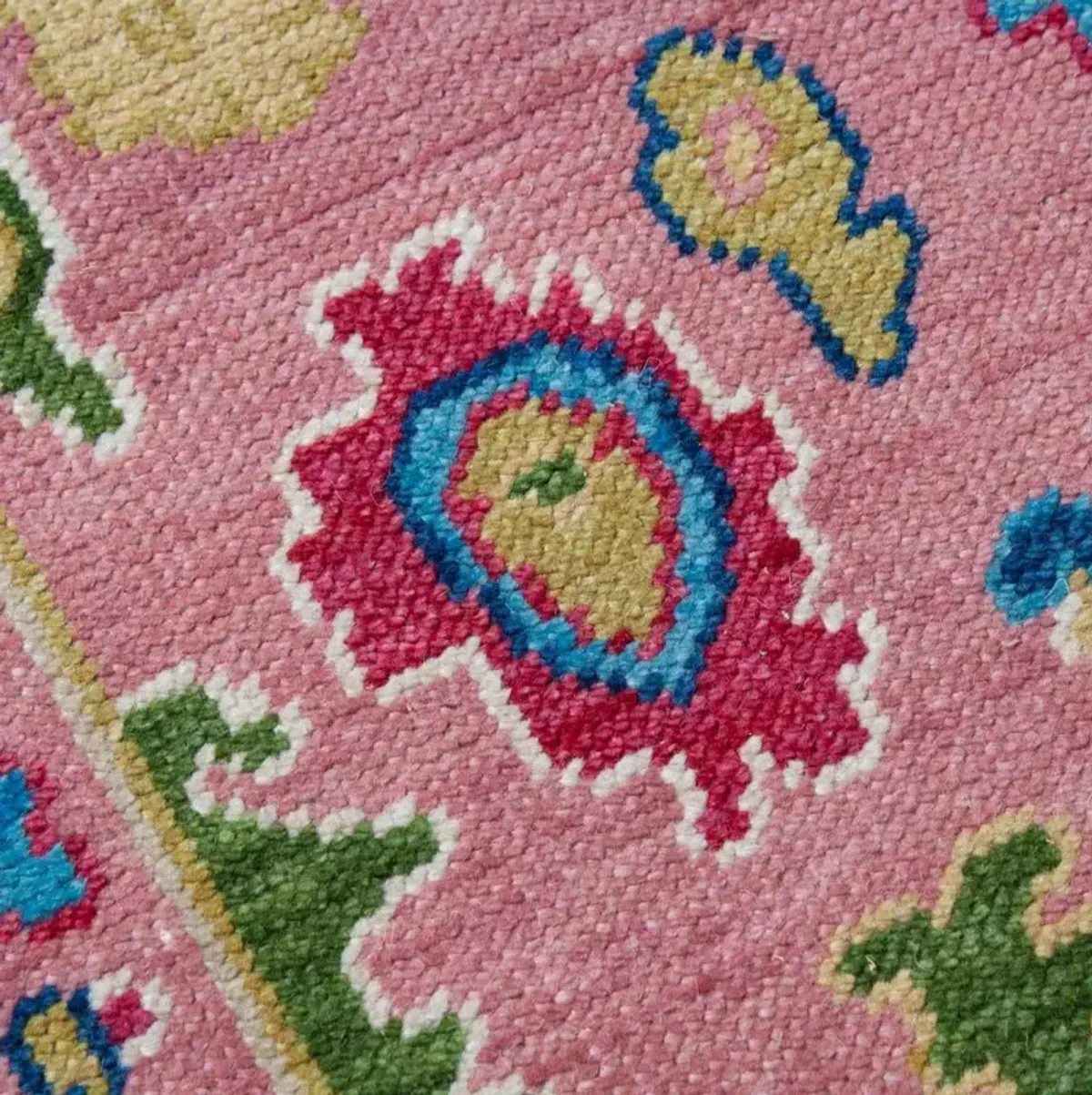 The Lilly Turkish Knot Runner Rug