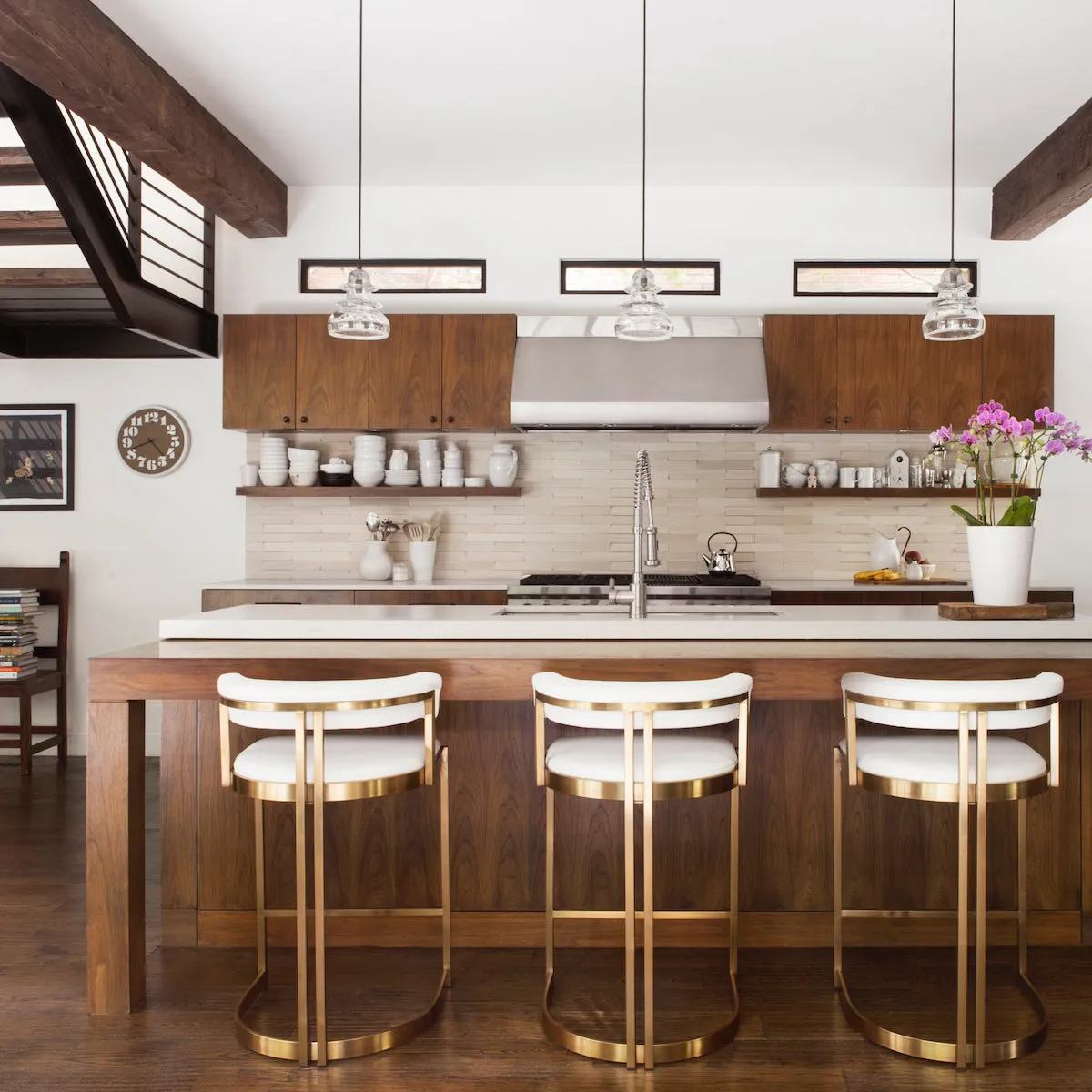 Ballantine Counter Stool In White Leather Brass