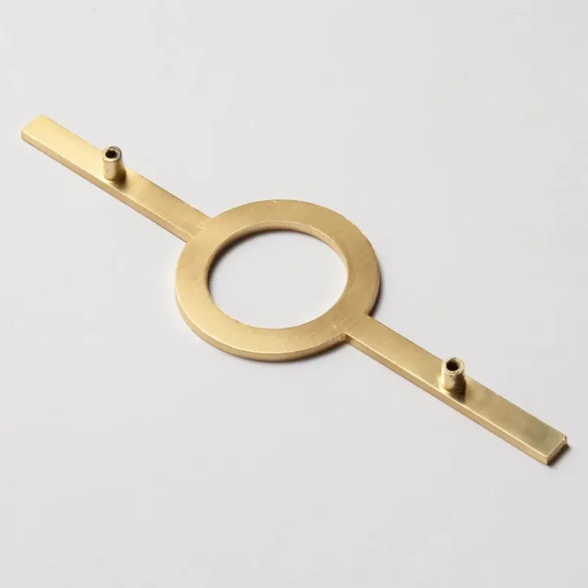 Long Circle Handle Gold