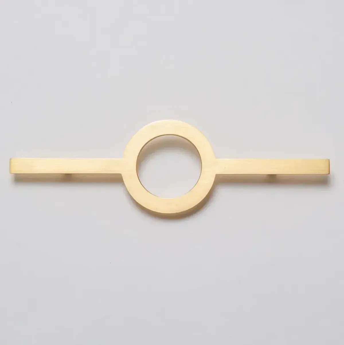 Long Circle Handle Gold