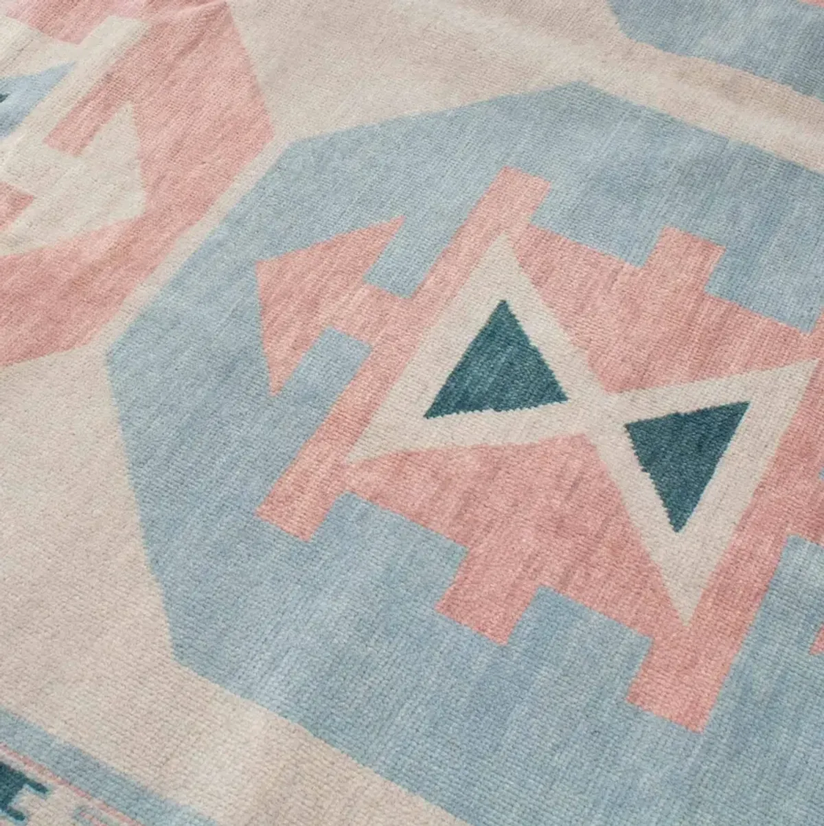 Charleston Pink Turkish Knot Rug