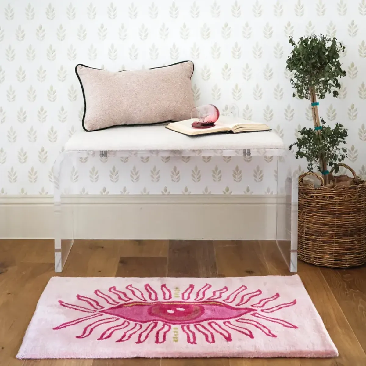 Sol Eye Tufted Mat in Pink