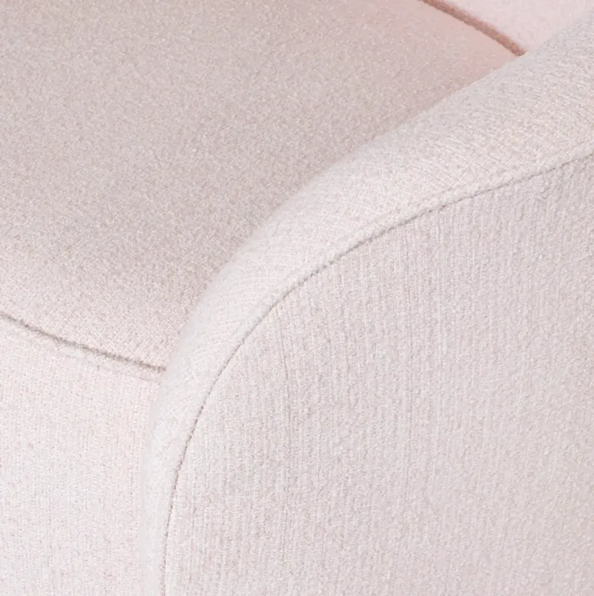 Martita Swivel Chair in Rosewater