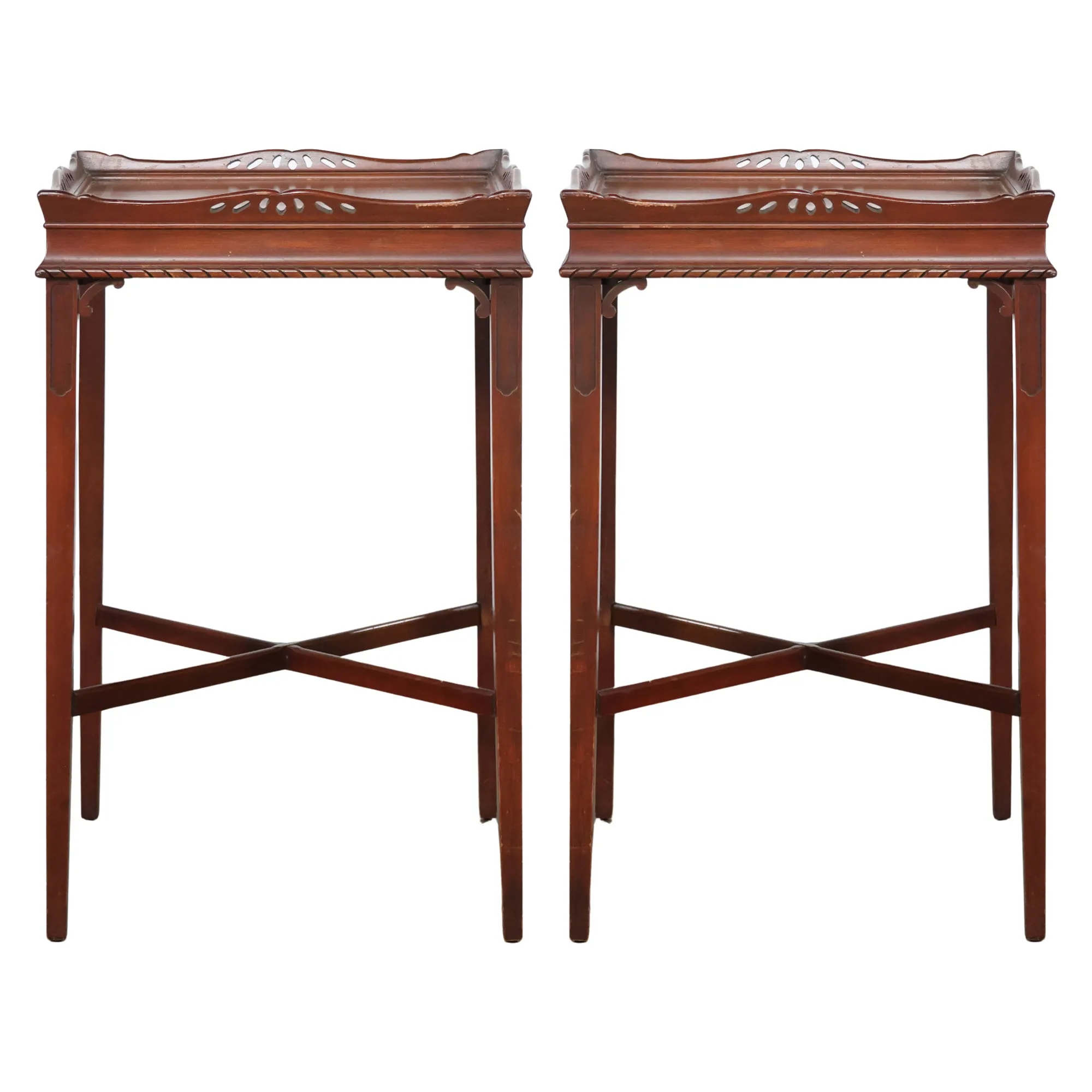 Traditional Side Tables