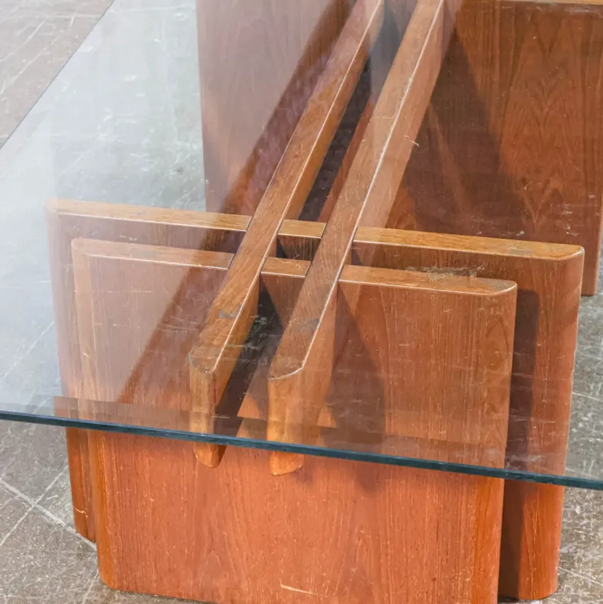 Modern Cocktail Table with Glass Top