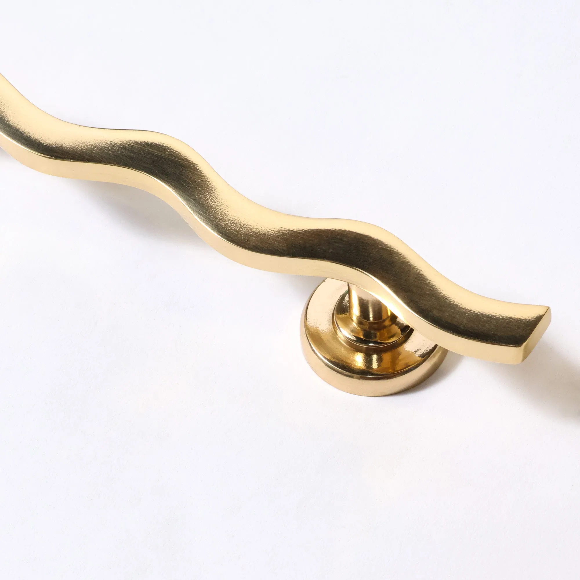 Wavy Brass Handle