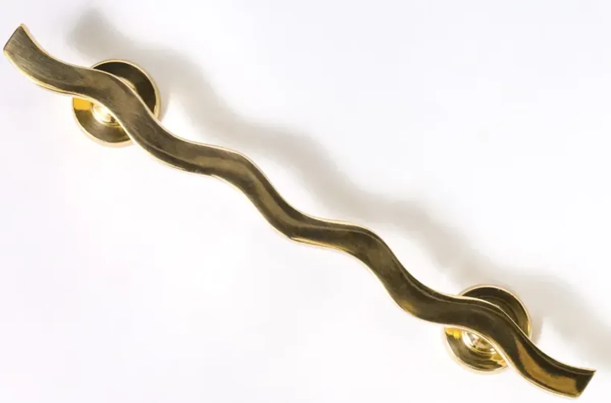 Wavy Brass Handle