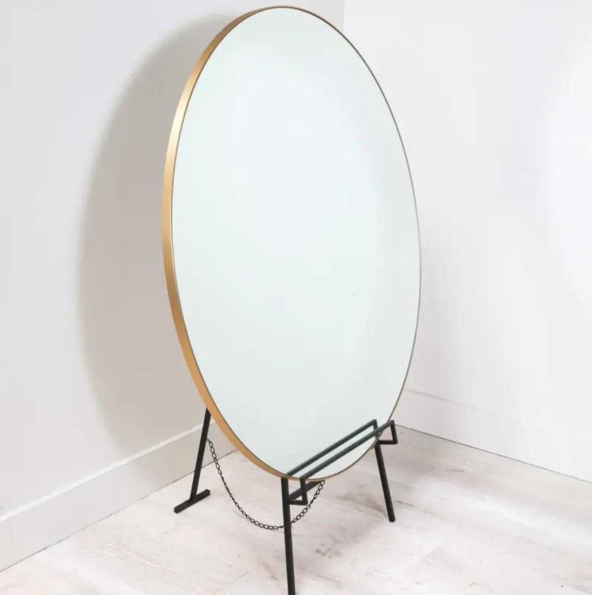 Large Round Mirror on Metal Easel Stand