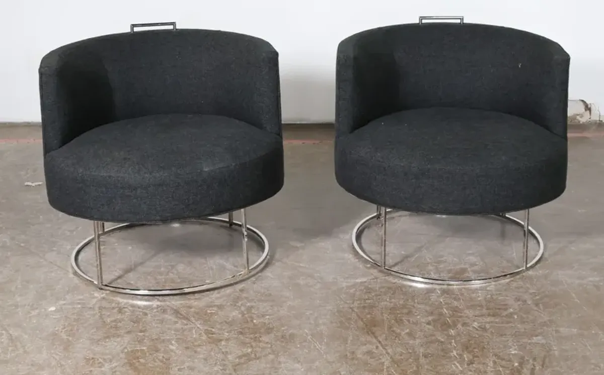 Pair of Vanguard Return Swivels