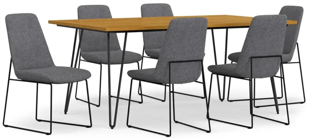 Corina / Hunter 7 Pc Dining Set