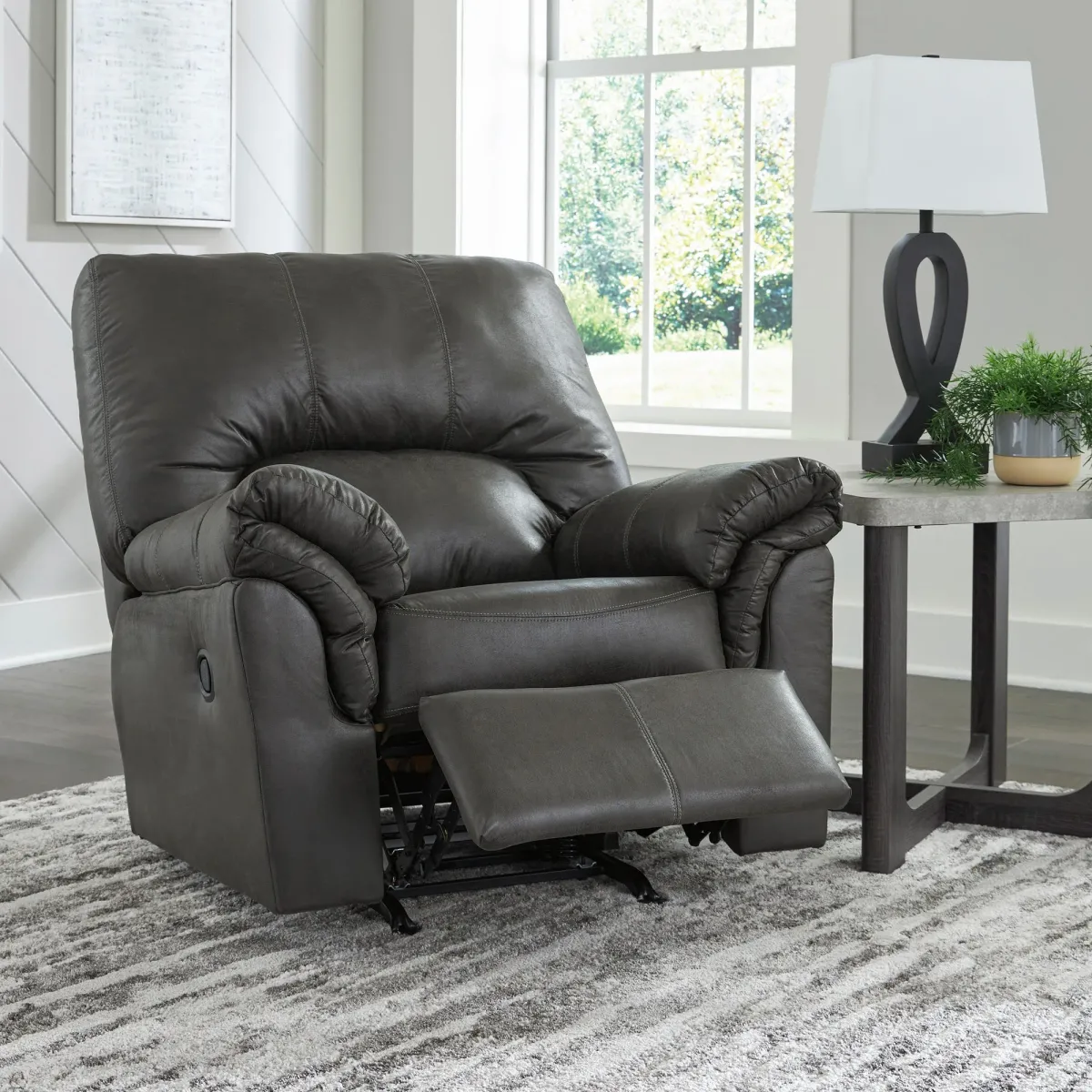 Redmond Rocker Recliner